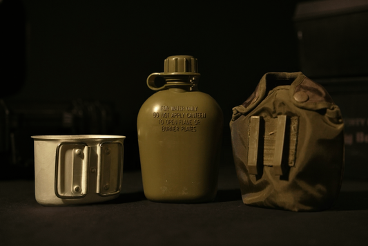 Austrian Canteen Cup Bundle with cup/ OD cover - Like New