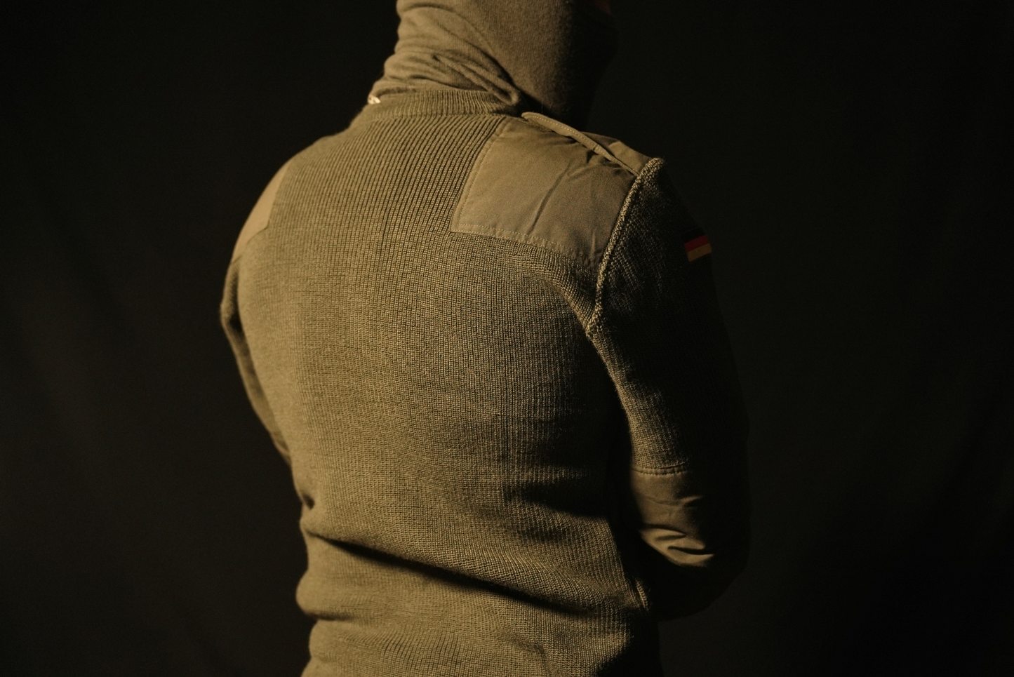 German OD Commando Sweater - Like New
